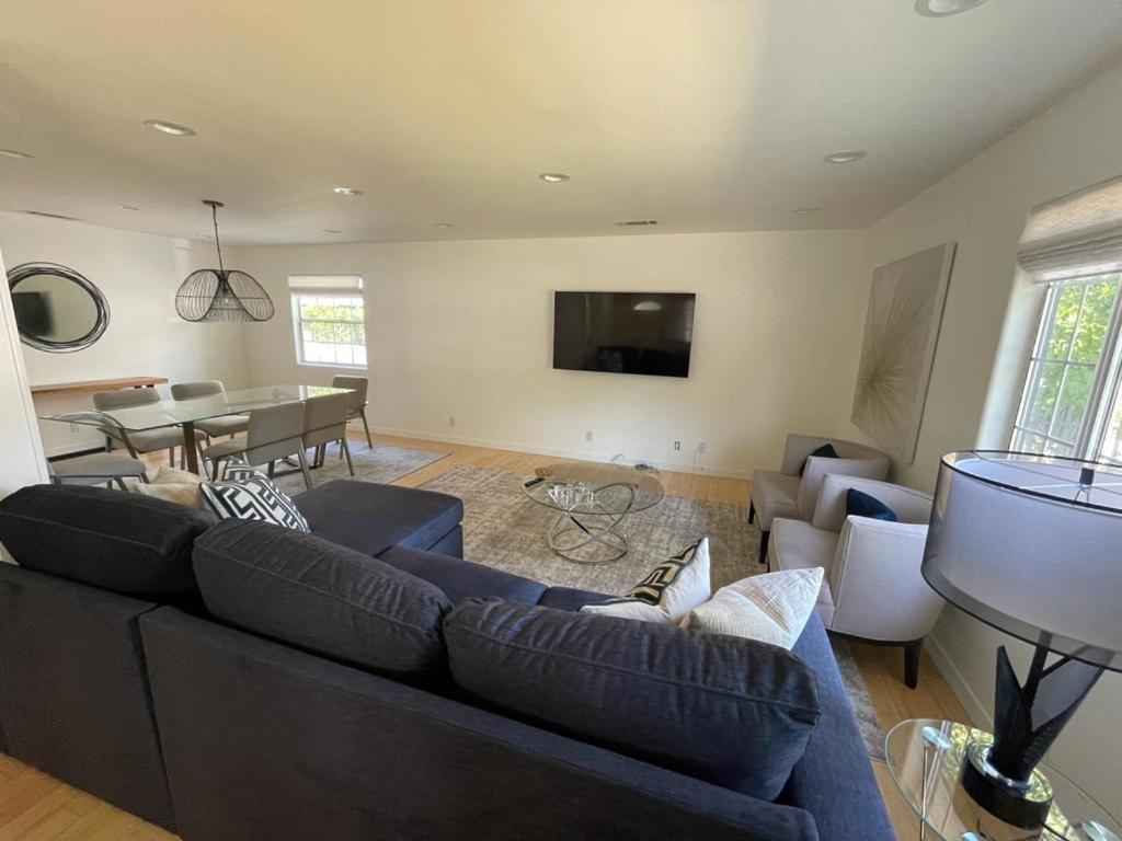 Habitación en casa particular Charming Bright Traditional In Sherman Oaks *