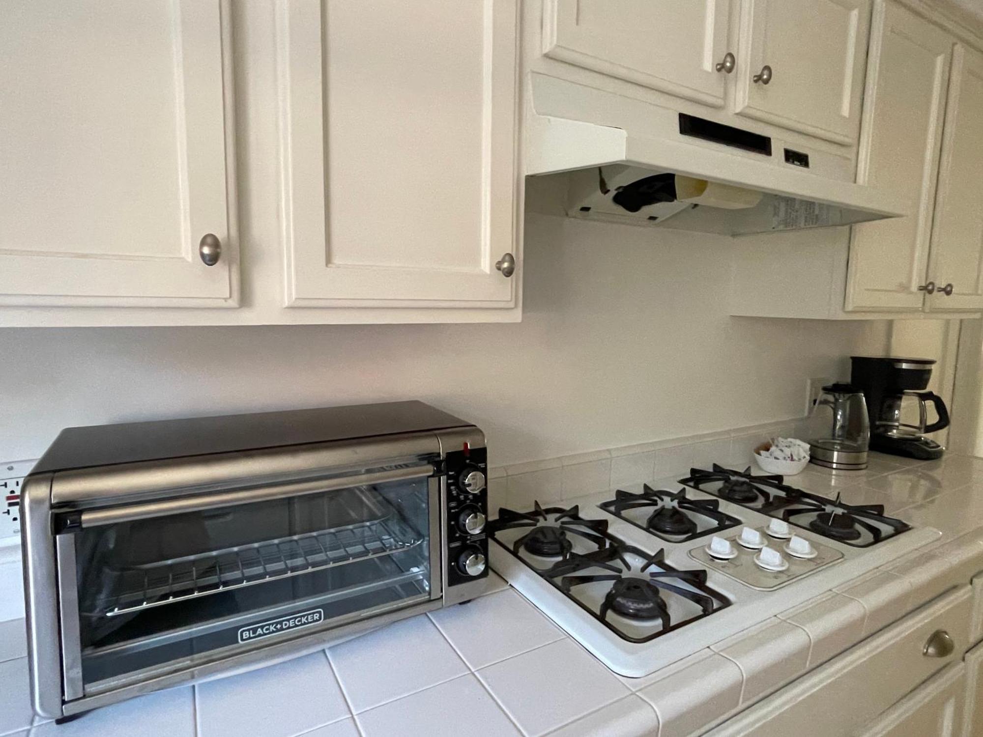 Charming Bright Traditional In Sherman Oaks * Los Ángeles