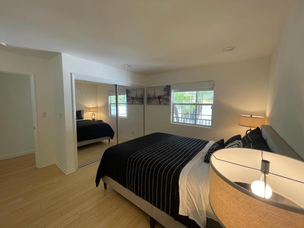 Charming Bright Traditional In Sherman Oaks Habitación en casa particular *