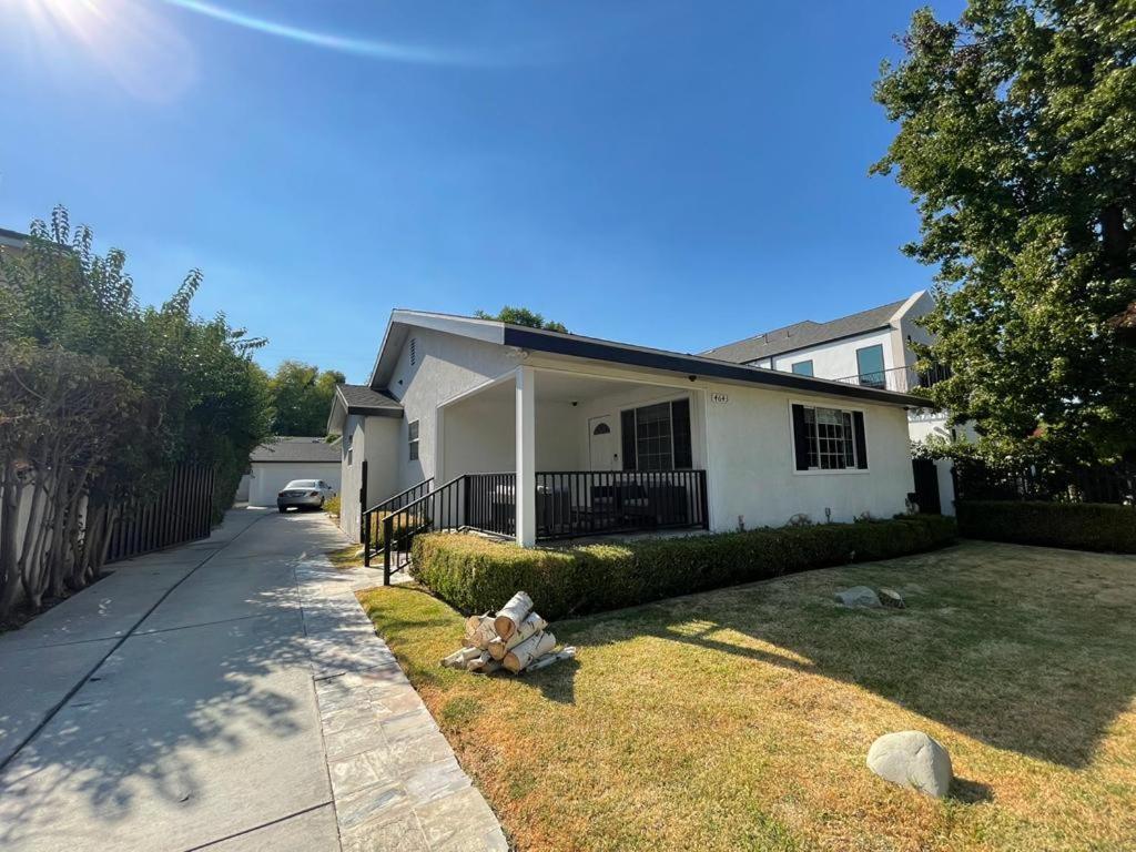 Charming Bright Traditional In Sherman Oaks Hospedagem domiciliar