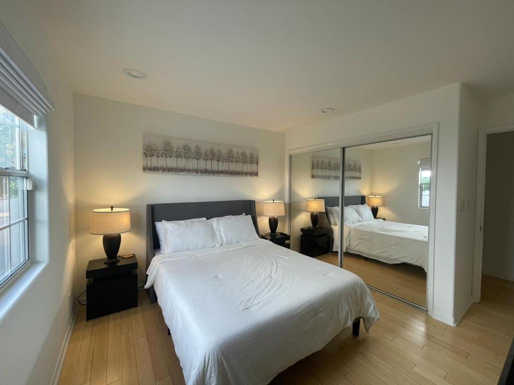 Charming Bright Traditional In Sherman Oaks Hospedagem domiciliar